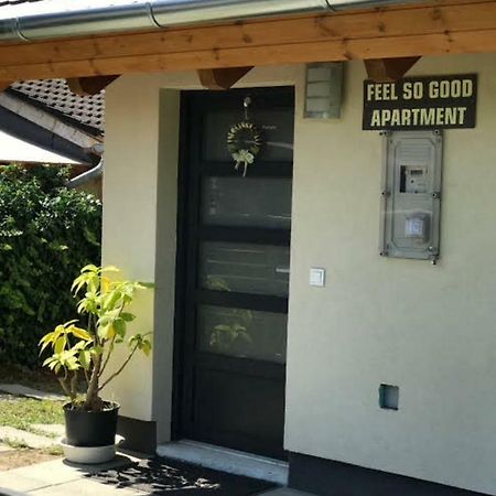 'Feel So Good' Apartment Göd Exterior foto