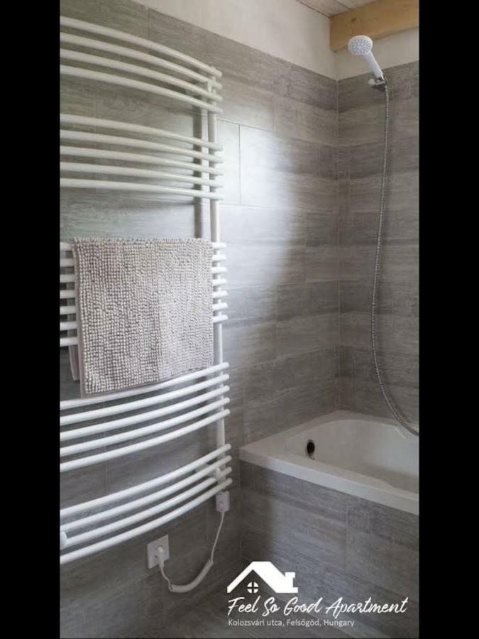 'Feel So Good' Apartment Göd Exterior foto